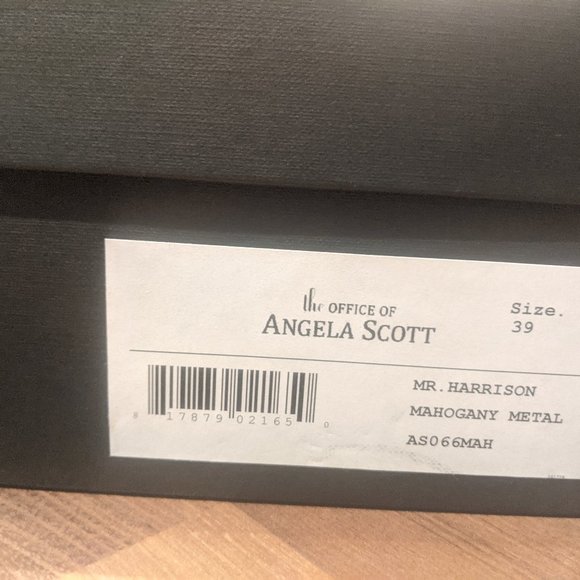 The Office of Angela Scott boots - Picture 3 of 3